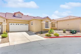 Photo #1: 2781890 Listing 