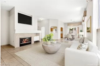 Photo #2: 2781890 Listing 