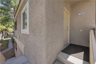 Photo #1: 2781905 Listing 