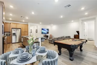 Photo #2: 2781922 Listing