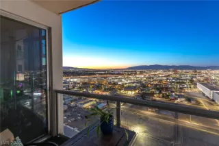 Photo #2: 2782013 Listing 