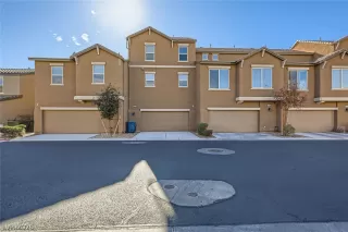 Browse active condo listings in CLIFFS AT DOVER