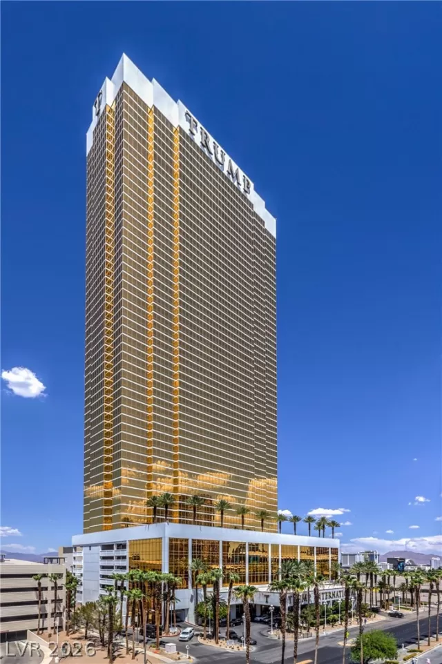 MLS: 2782109 Condo For Sale