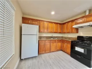 Photo #2: 2782163 Listing 