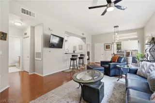 Photo #2: 2782185 Listing 