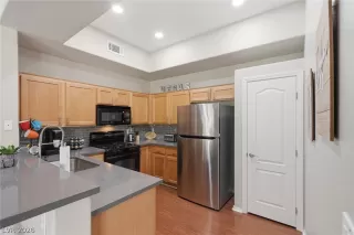 Photo #4: 2782185 Listing 