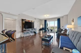 Photo #2: 2782232 Listing