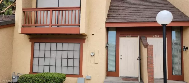 MLS: 2782243 Condo For Sale