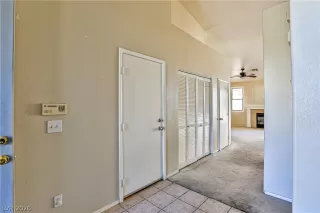 Photo #4: 2782256 Listing
