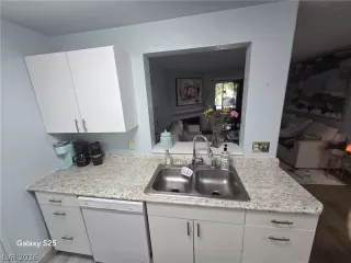 Photo #5: 2782263 Listing 