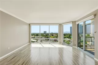 Photo #2: 2782347 Listing