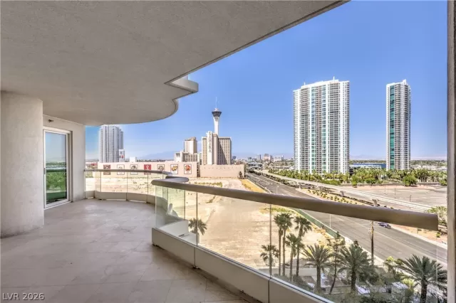 MLS: 2782353 Condo For Sale