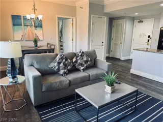 Photo #1: 2782393 Listing 