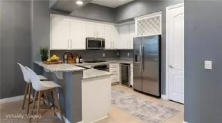 Photo #2: 2782396 Listing