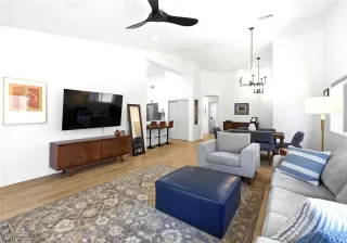 Photo #1: 2782430 Listing