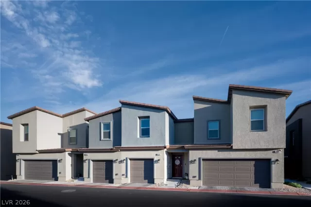 MLS: 2782441 Condo For Sale