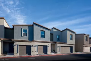 Photo #1: 2782441 Listing