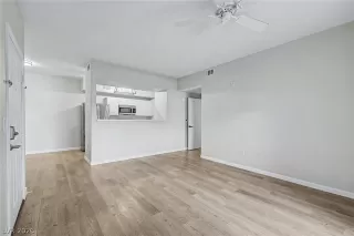 Photo #2: 2782456 Listing
