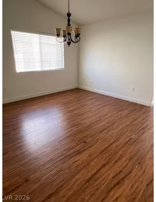 Photo #3: 2782461 Listing
