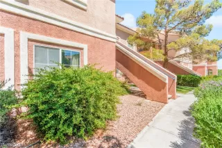 Photo #5: 2782477 Listing 