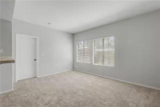 Photo #4: 2782510 Listing