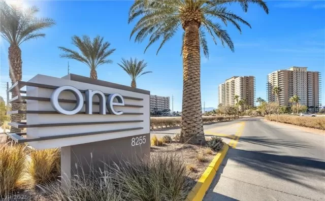 MLS: 2782568 Condo For Sale