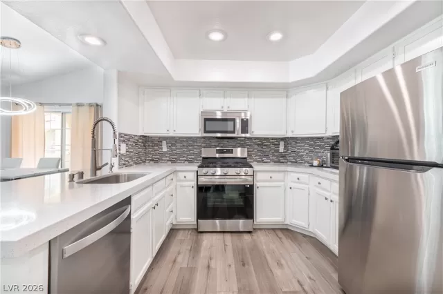 MLS: 2782584 Condo For Sale