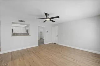 Photo #3: 2782632 Listing 