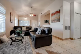 Photo #6: 2782672 Listing 