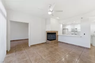 Photo #5: 2782688 Listing
