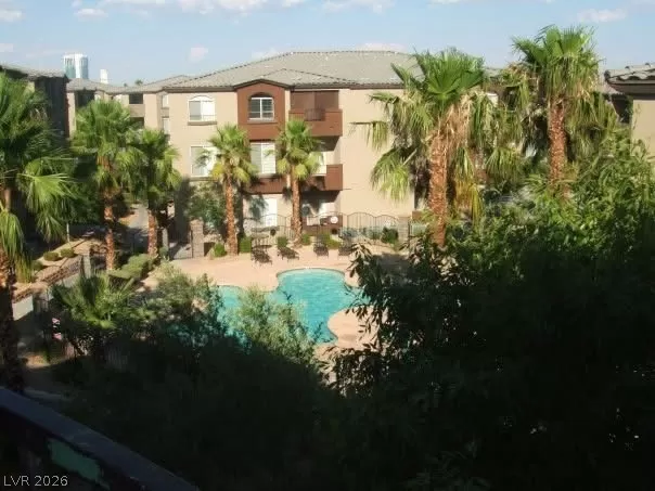 MLS: 2782696 Condo For Sale