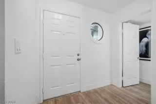 Photo #6: 2782744 Listing