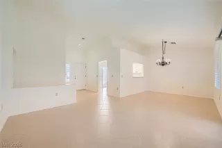 Photo #3: 2782801 Listing 