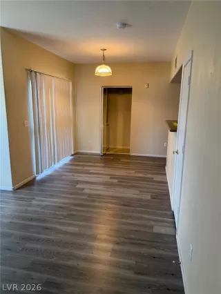 Photo #2: 2782825 Listing