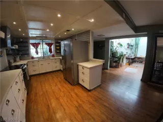 Photo #3: 2782870 Listing 
