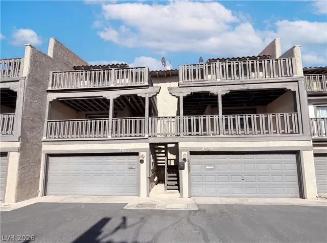 MLS: 2782872 Condo For Sale