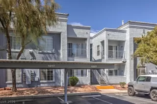 Photo #1: 2782877 Listing 