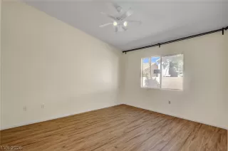 Photo #4: 2782899 Listing 