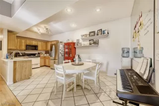 Photo #6: 2782947 Listing 