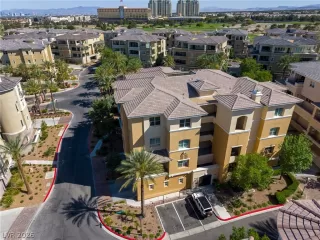 Photo #1: 2782965 Listing