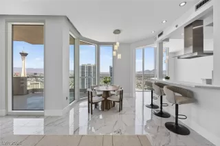 Photo #4: 2782969 Listing