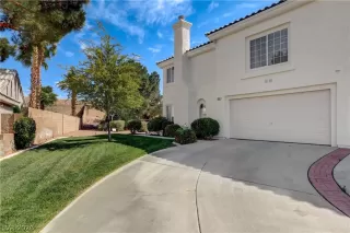 Photo #1: 2782986 Listing 