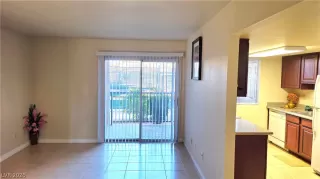 Photo #2: 2783069 Listing