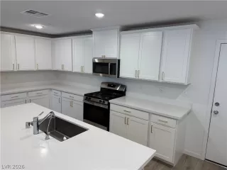 Photo #4: 2783118 Listing 