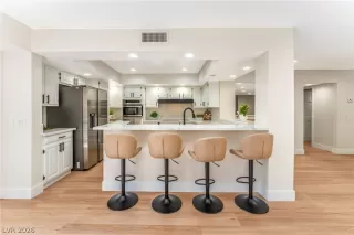 Photo #4: 2783121 Listing 