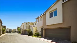 Photo #2: 2783154 Listing