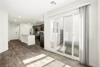 Photo #6: 2783154 Listing
