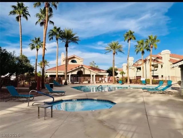 MLS: 2783163 Condo For Sale