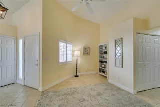 Photo #6: 2783169 Listing
