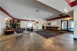 Photo #3: 2783263 Listing